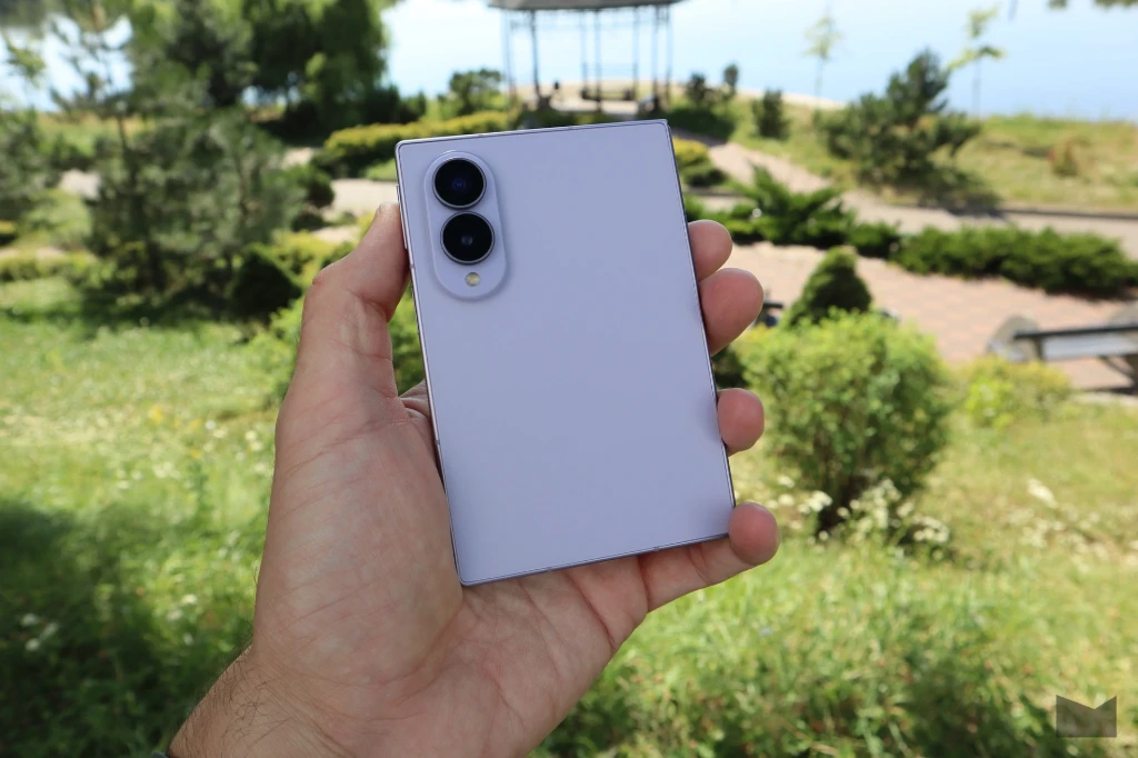 Galaxy Fold8 Galaxy Fold8
